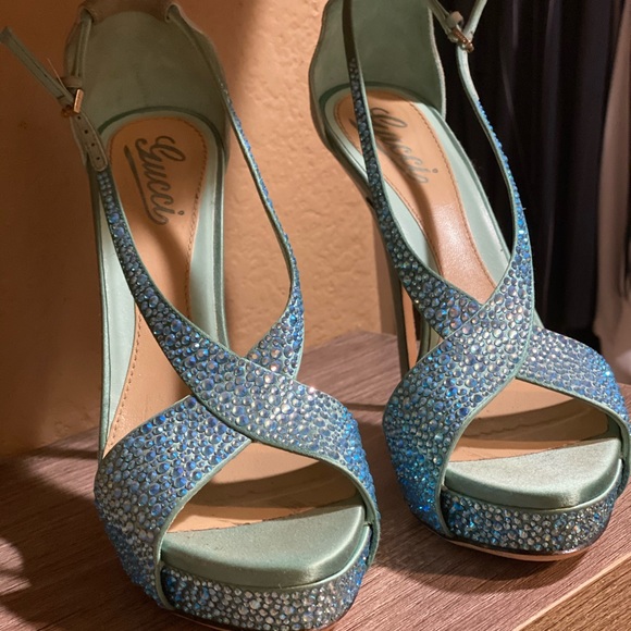 Gucci crystal heels! - Picture 2 of 6